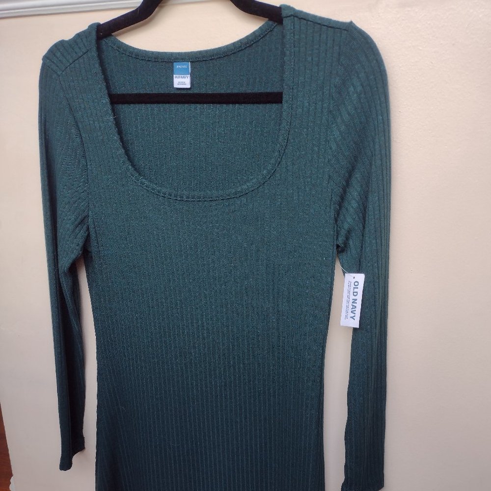 Green Long-sleeve Dress